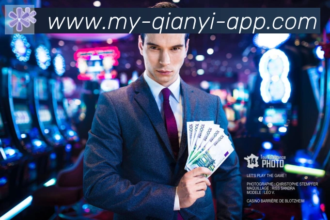 扫码下载 App